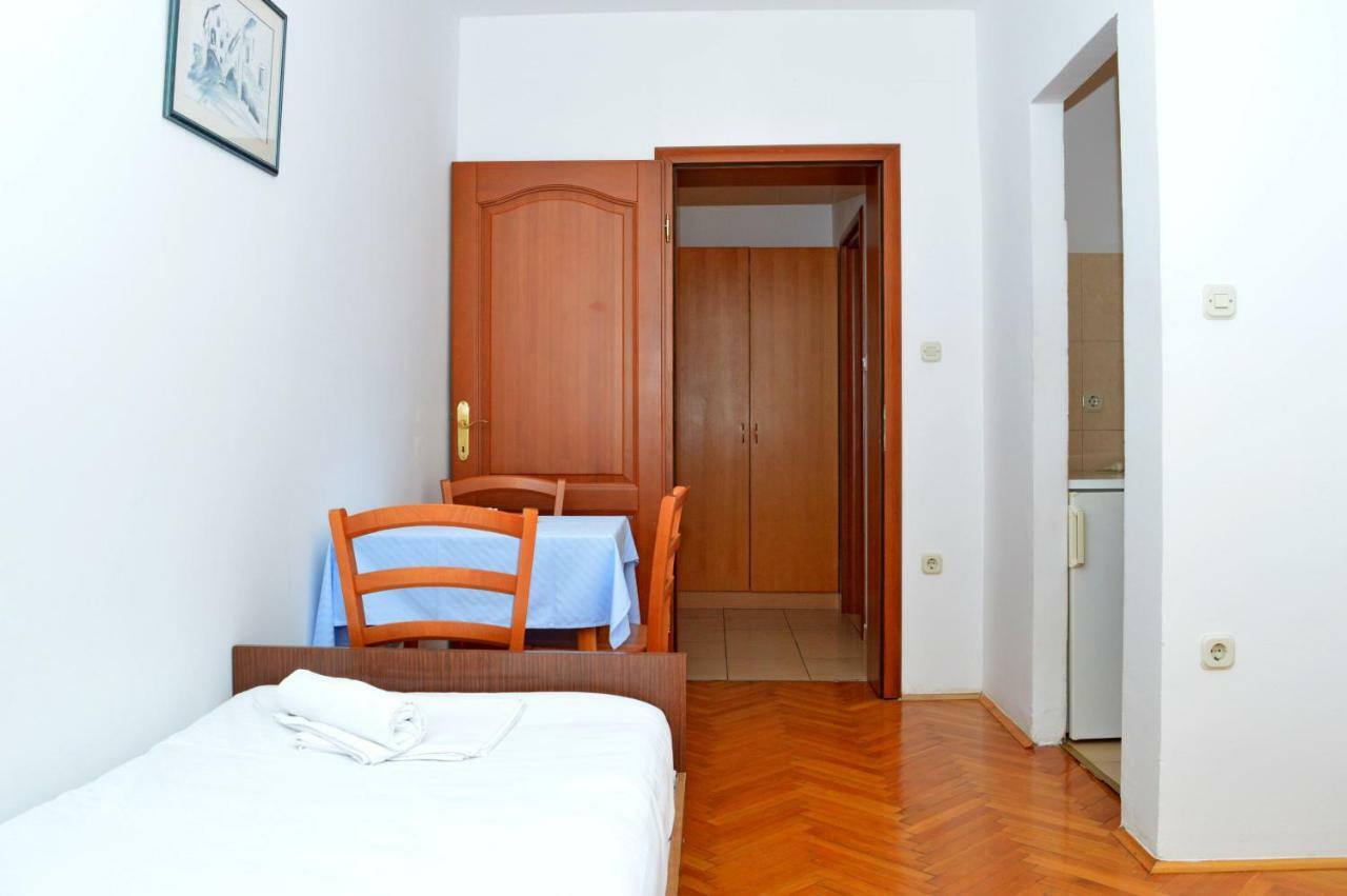 Apartmani Macak II Novalja Extérieur photo