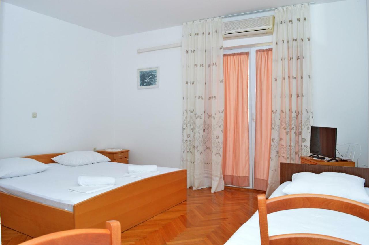 Apartmani Macak II Novalja Extérieur photo