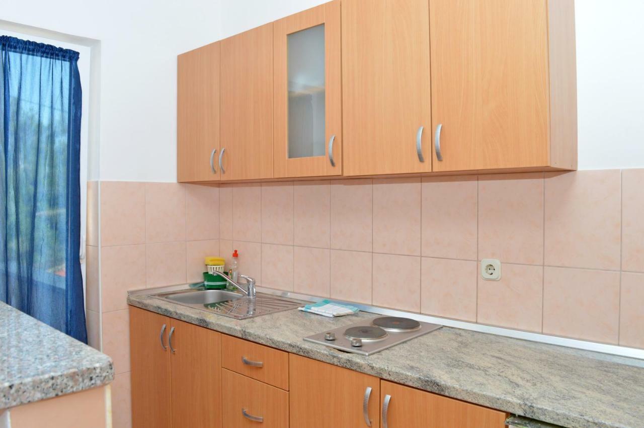Apartmani Macak II Novalja Extérieur photo
